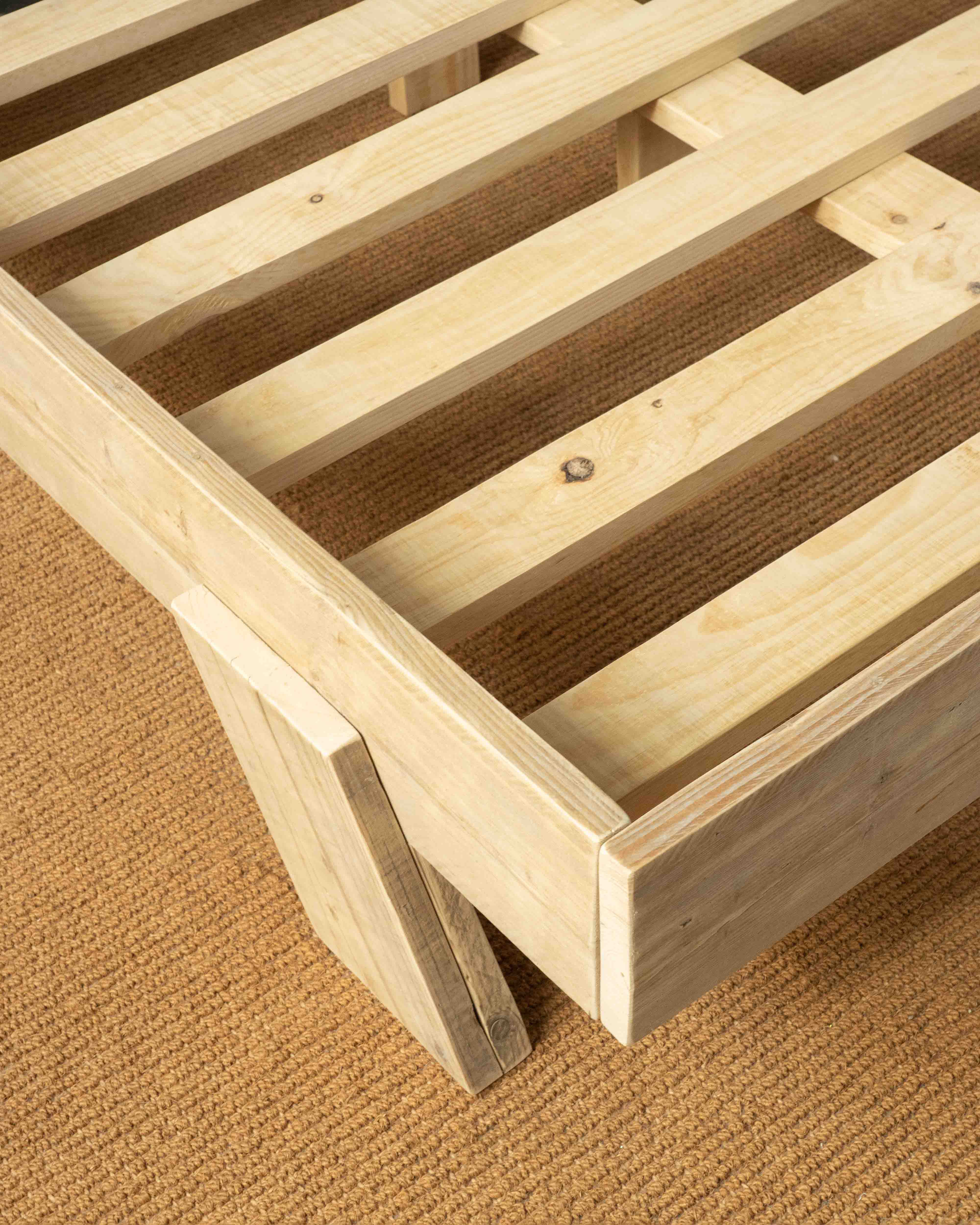 Cama Javor - Image 9