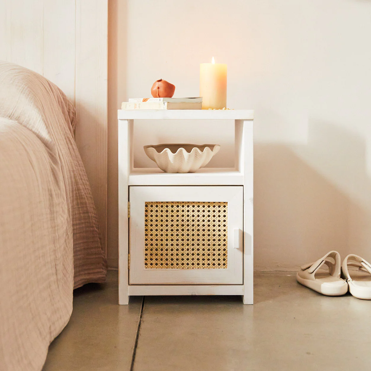 Mesita de noche con puerta Haydé - Image 22